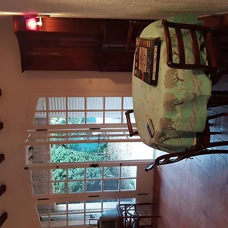 Le Victoria Apartment